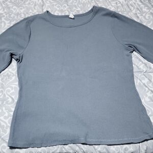 Old Navy. XL. Blue with Gray Undertones .Ribbed Knit Long Sleeve